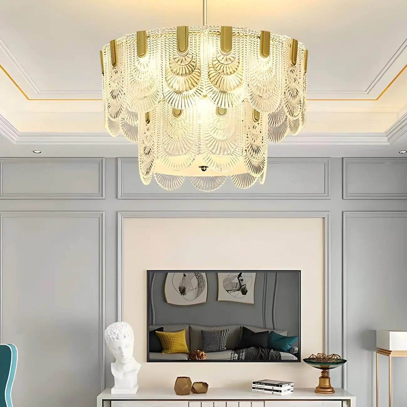 Suspension îlot de luxe en métal doré avec accents de verre