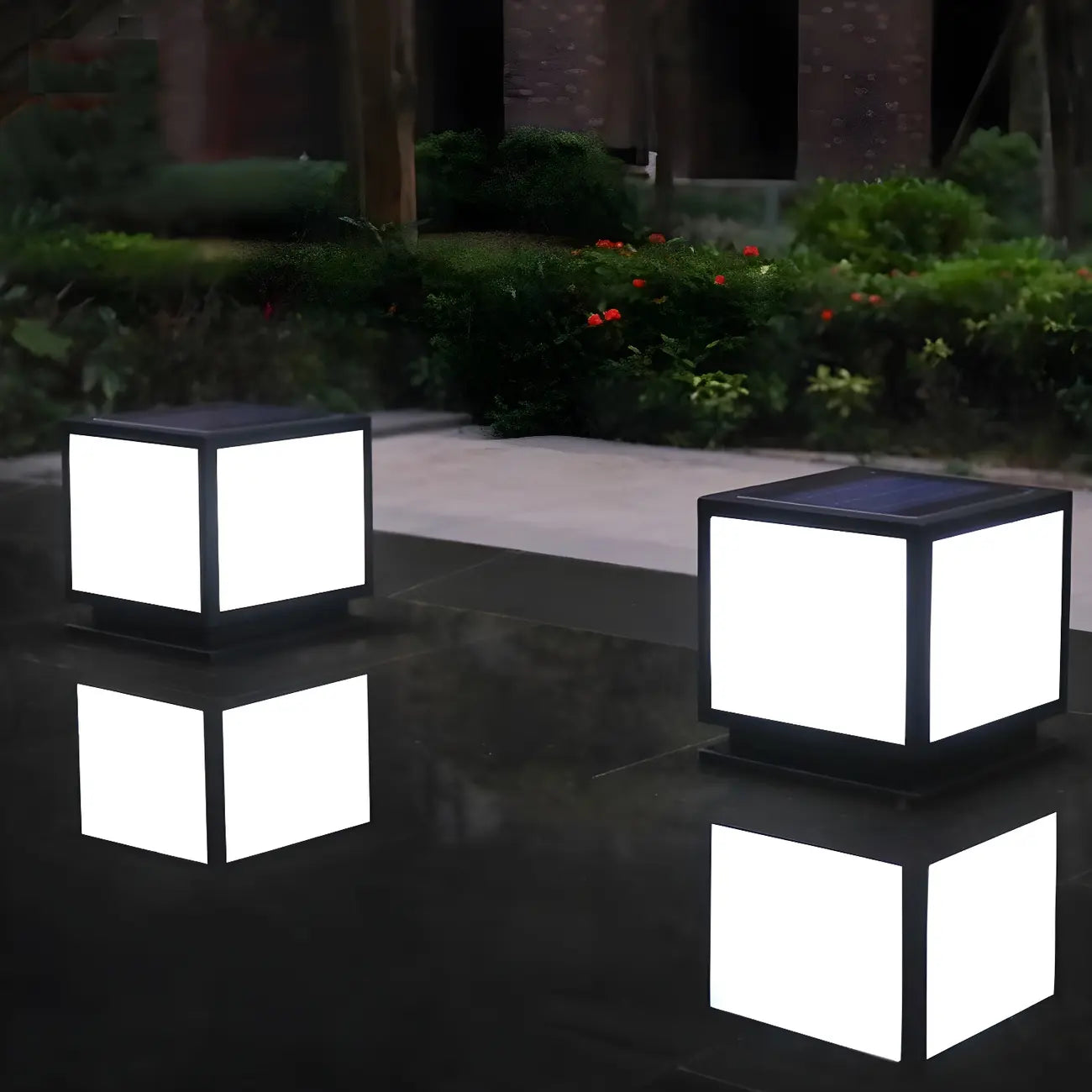 Lampadaires solaires extérieurs carrés noirs minimalistes