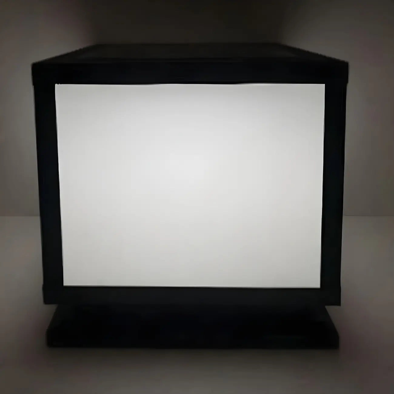 Lampadaires solaires extérieurs carrés noirs minimalistes