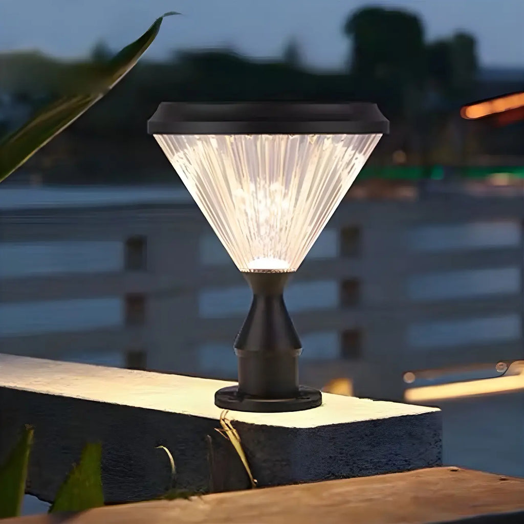 Lampes solaires d'extérieur noires en forme de diamant