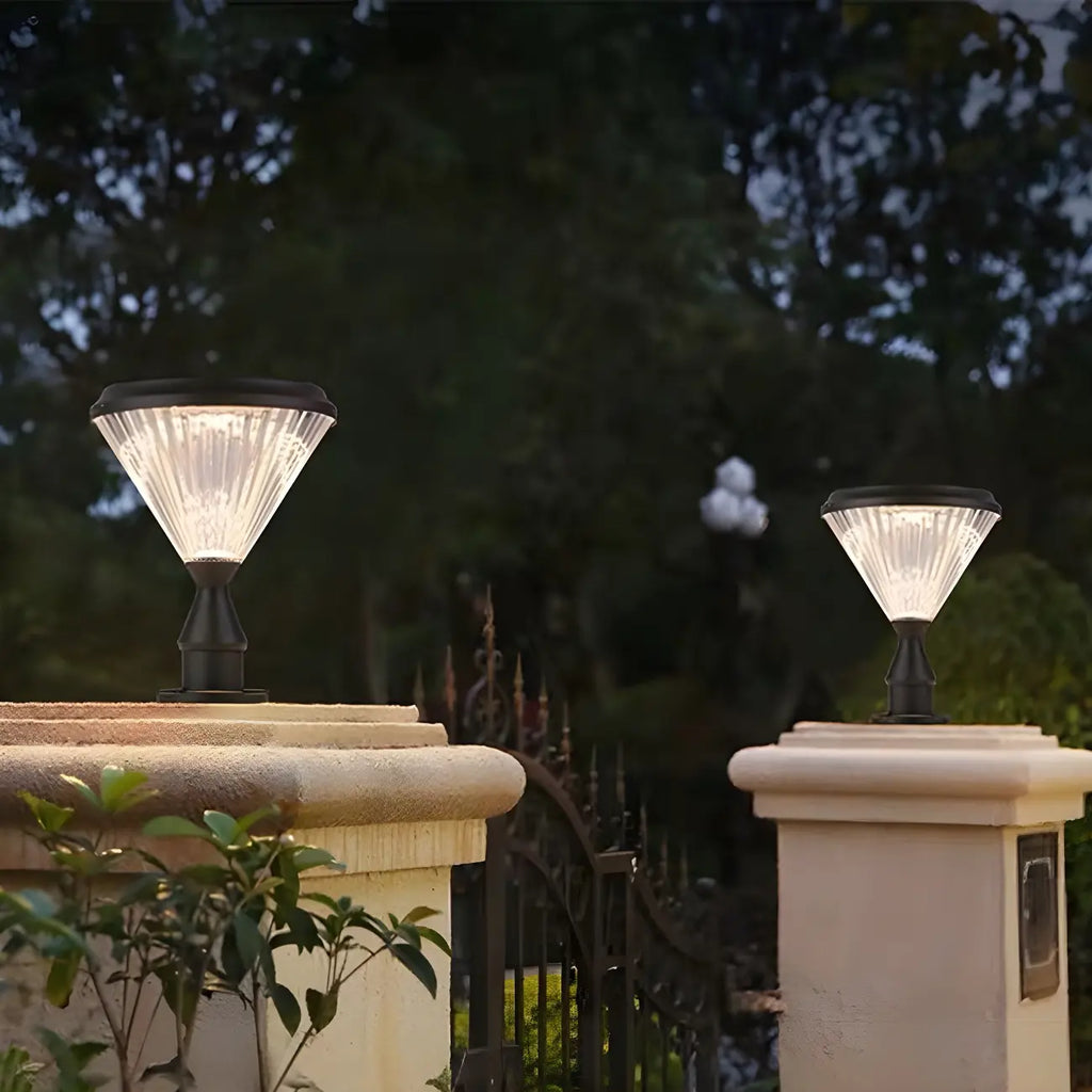Lampes solaires d'extérieur noires en forme de diamant
