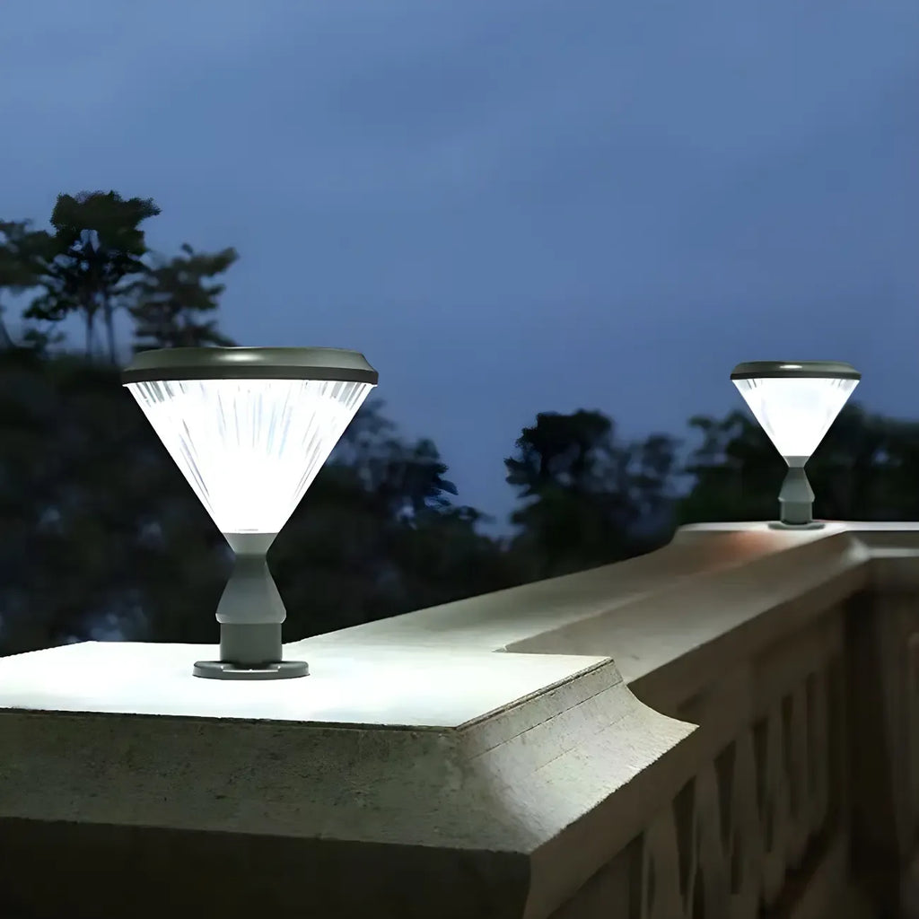 Lampes solaires d'extérieur noires en forme de diamant