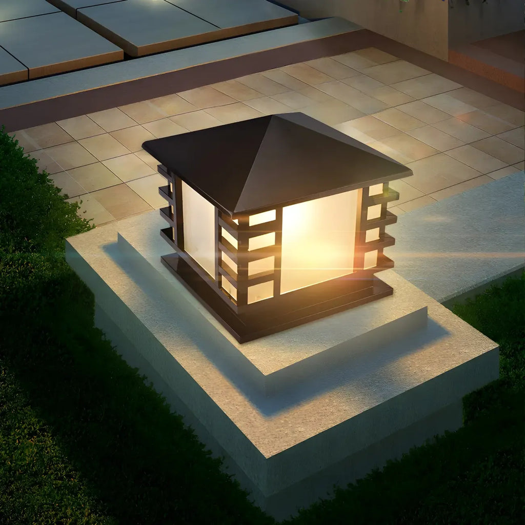 Lampes solaires d'extérieur en forme de lanterne en métal noir