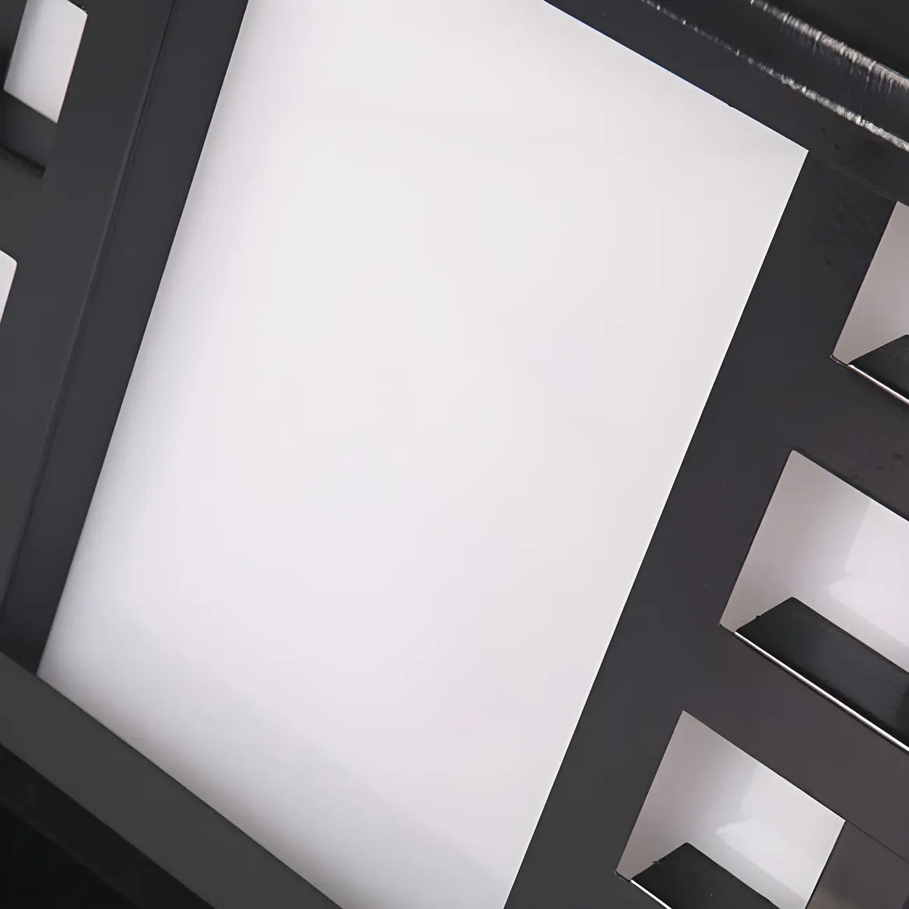 Lampes solaires d'extérieur en forme de lanterne en métal noir