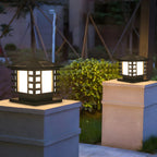 Lampes solaires d'extérieur en forme de lanterne en métal noir
