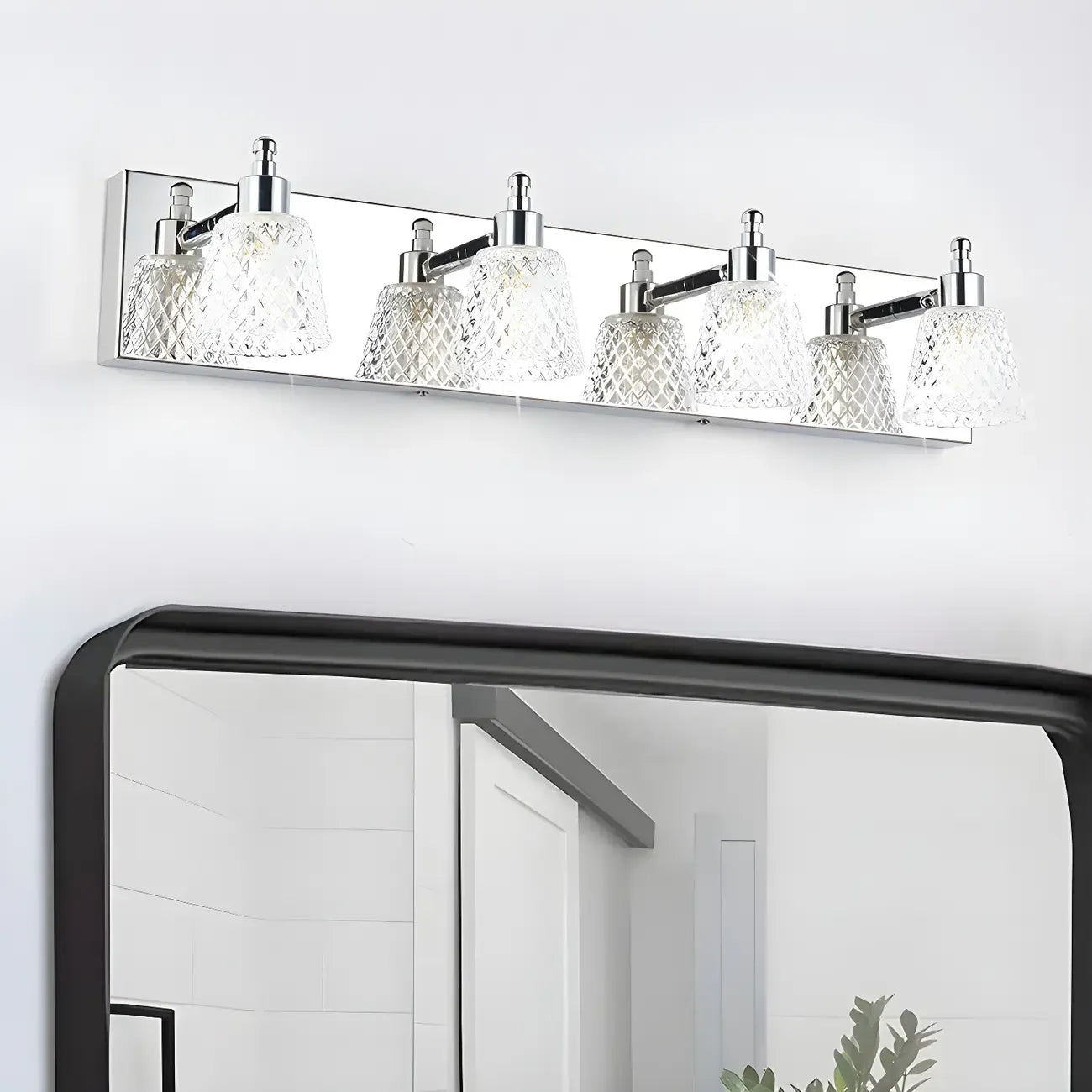 Applique da bagno a 3 luci in vetro trasparente moderno color argento