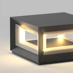 Lampe de plafond cubique d'ambiance en métal noir et verre transparent