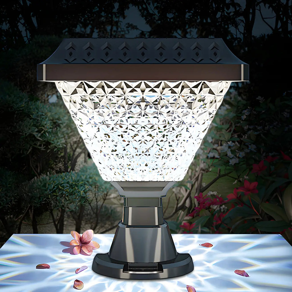 Lampes solaires d'extérieur hexagonales à facettes en plastique noir
