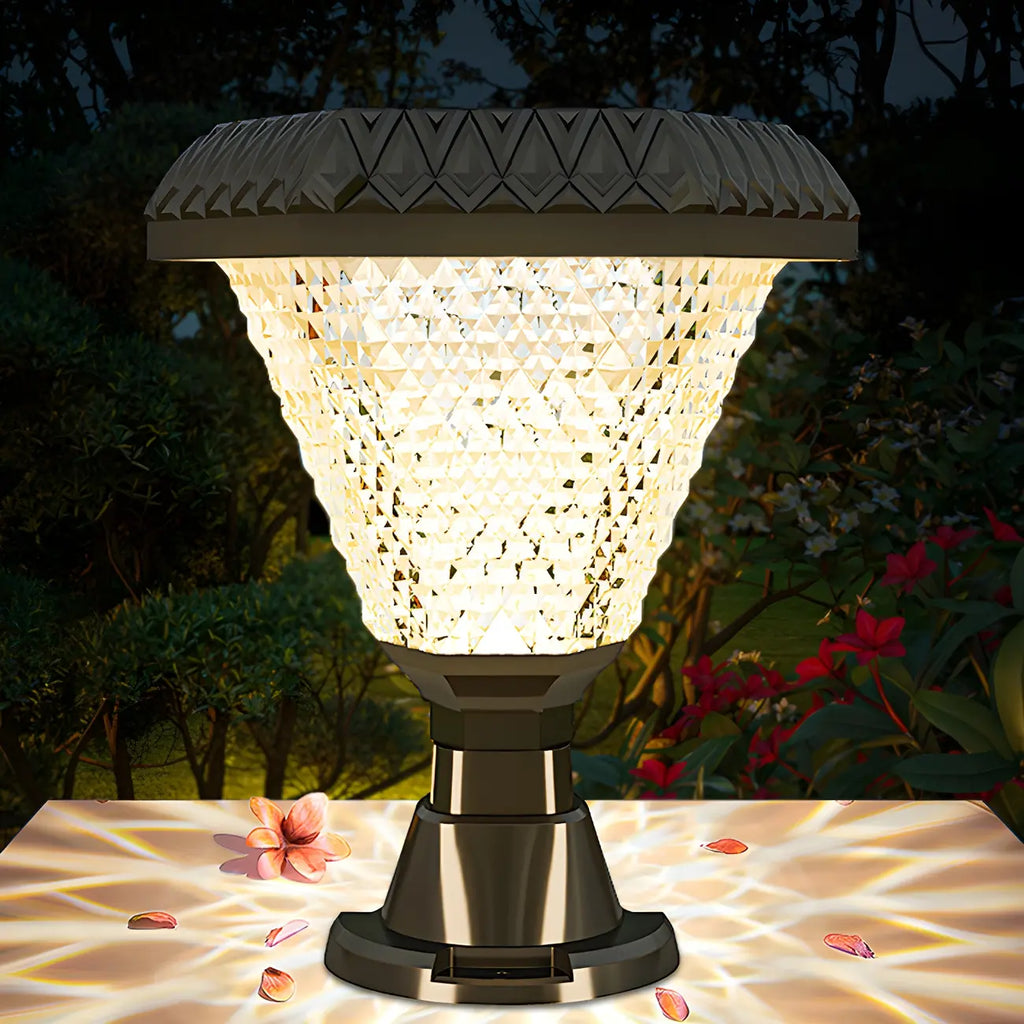 Lampes solaires d'extérieur hexagonales à facettes en plastique noir