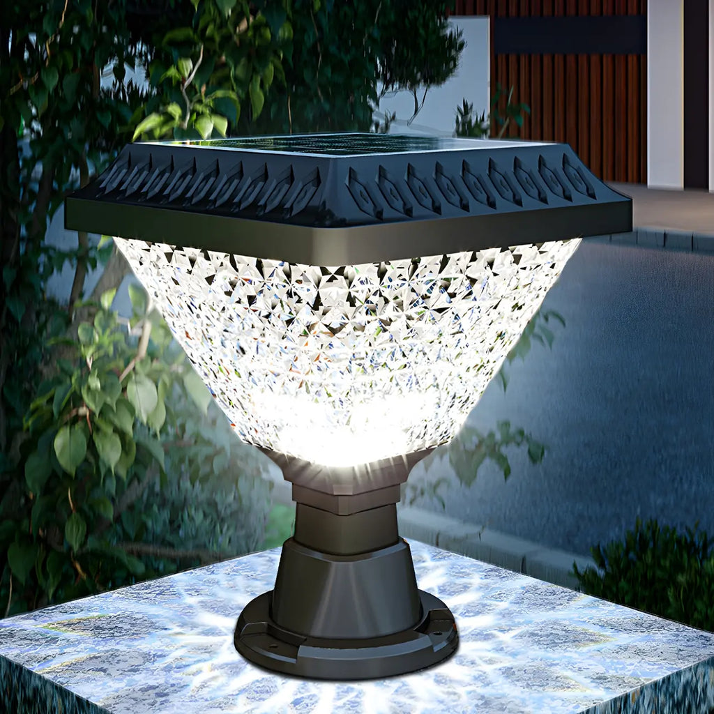 Lampes solaires d'extérieur hexagonales à facettes en plastique noir