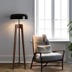 Lampadaire trépied en bois à dôme moderne avec prise pour salon