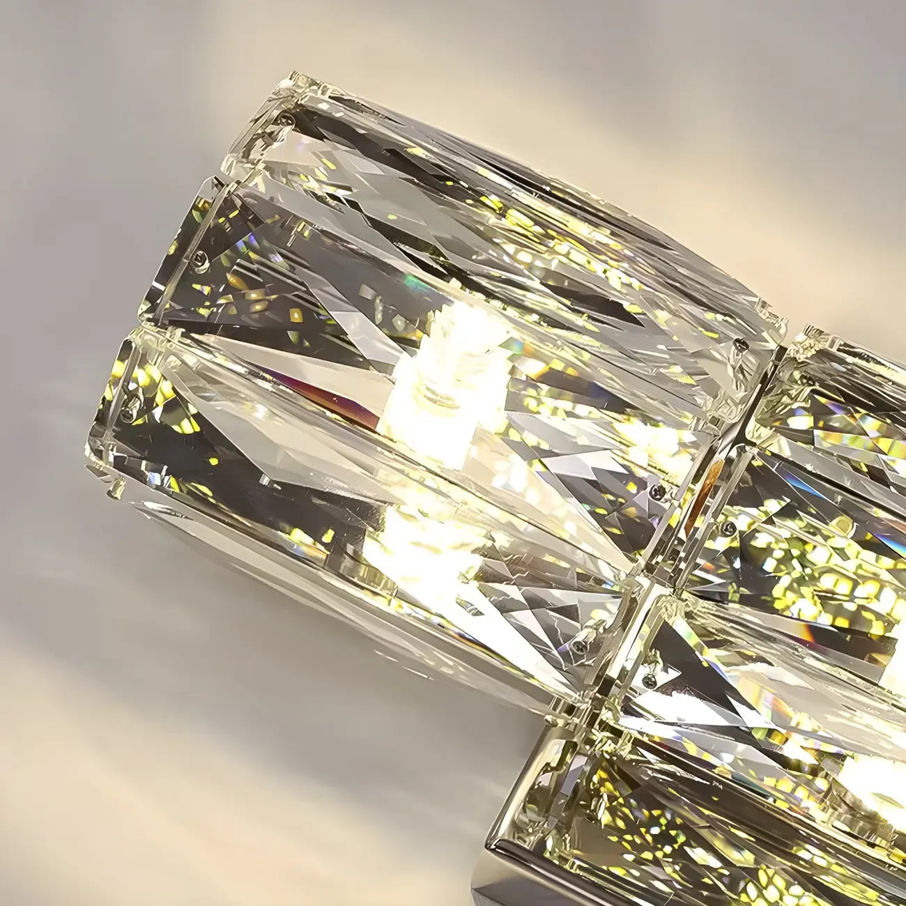 Lampe de coiffeuse géométrique de luxe en cristal doré