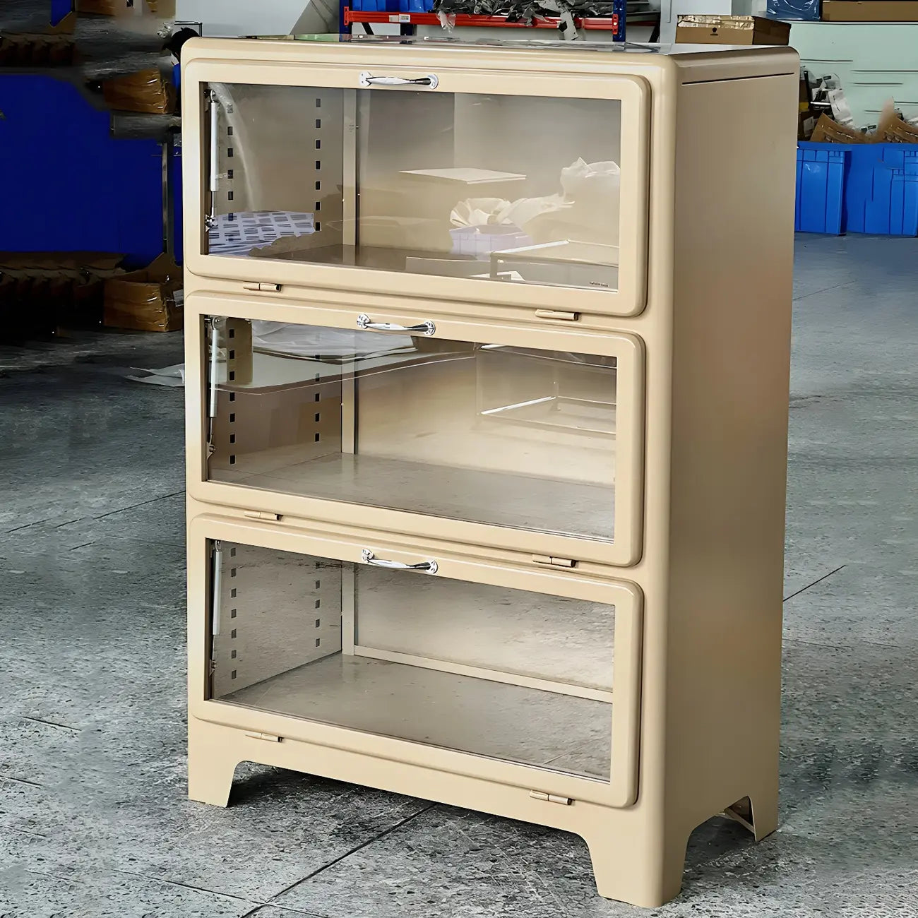Vitrine rouge glamour en acier avec portes vitrées pour salle à manger