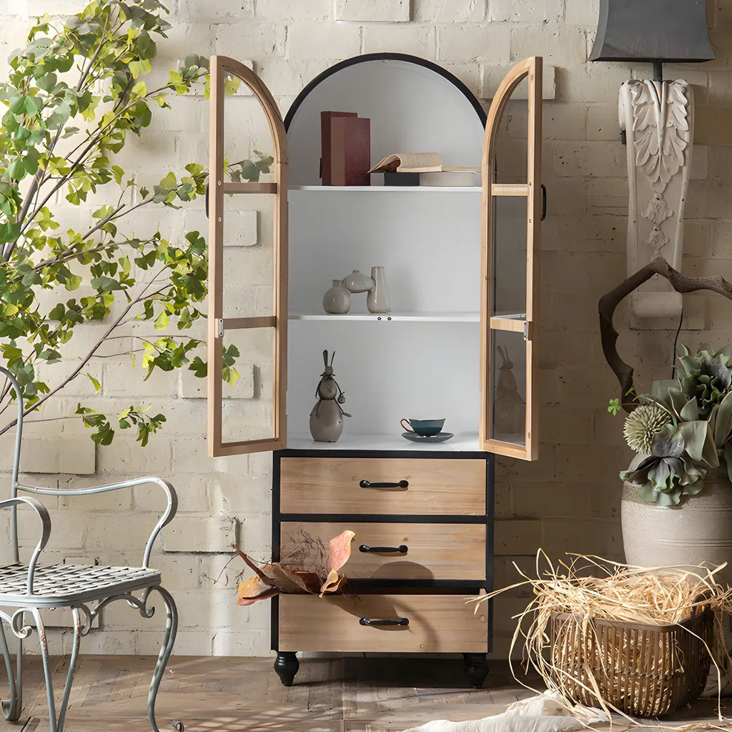 Vitrine classique en bois brun courbé avec porte vitrée