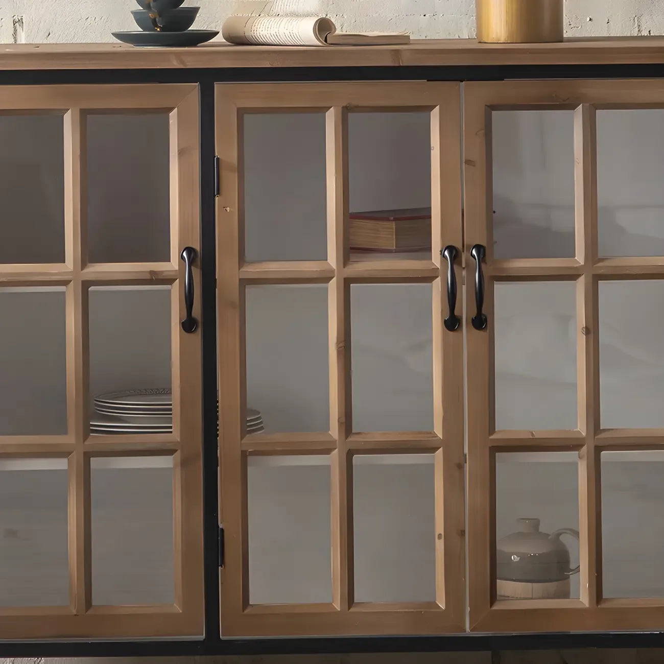 Vitrine classique en bois brun courbé avec porte vitrée