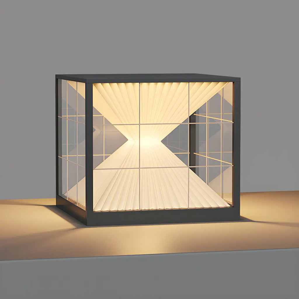 Lampes solaires cubiques transparentes noires pour poteaux extérieurs
