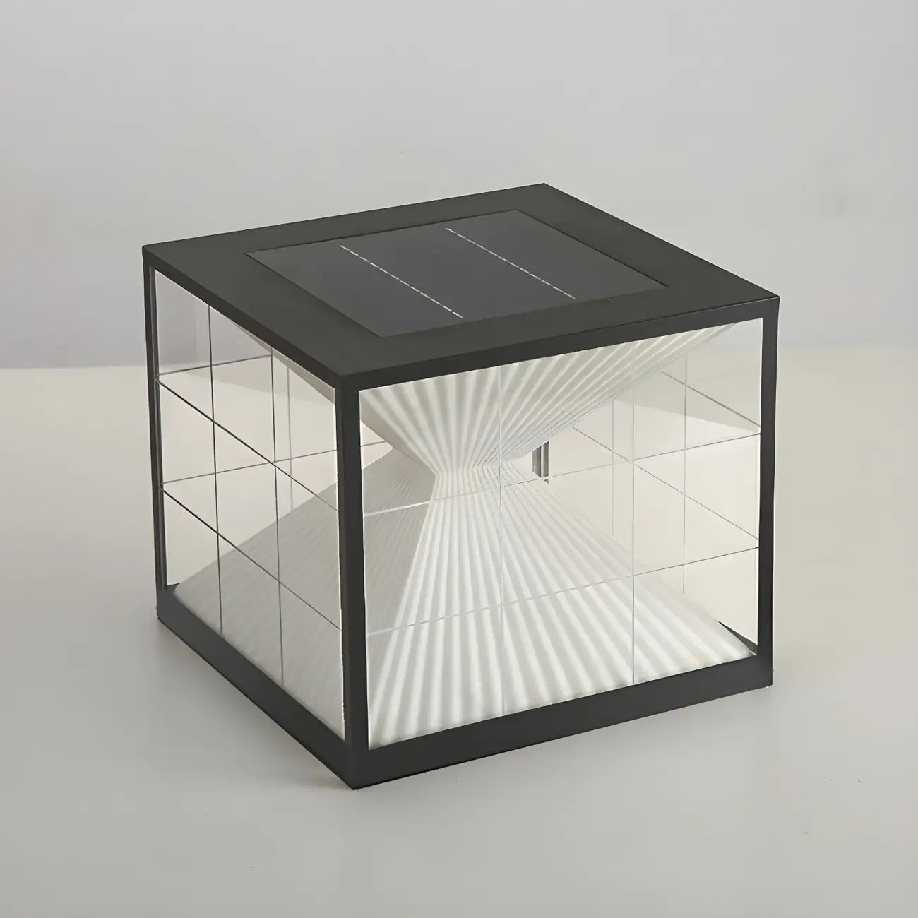 Lampes solaires cubiques transparentes noires pour poteaux extérieurs