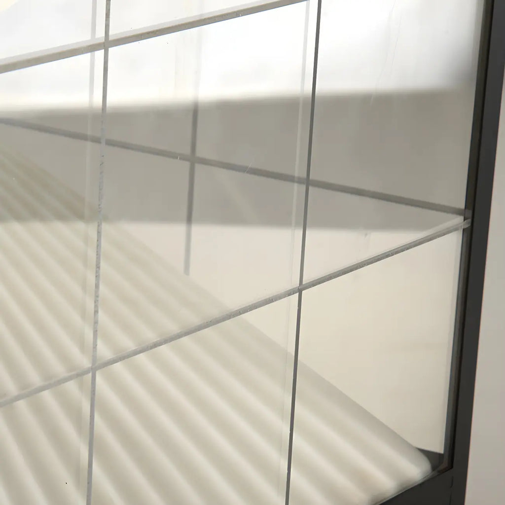Lampes solaires cubiques transparentes noires pour poteaux extérieurs
