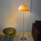 Lampadaire contemporain avec dôme en verre orange ambré