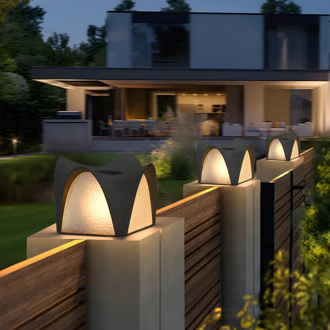 Lampade da esterno a energia solare ad arco nere testurizzate per pali