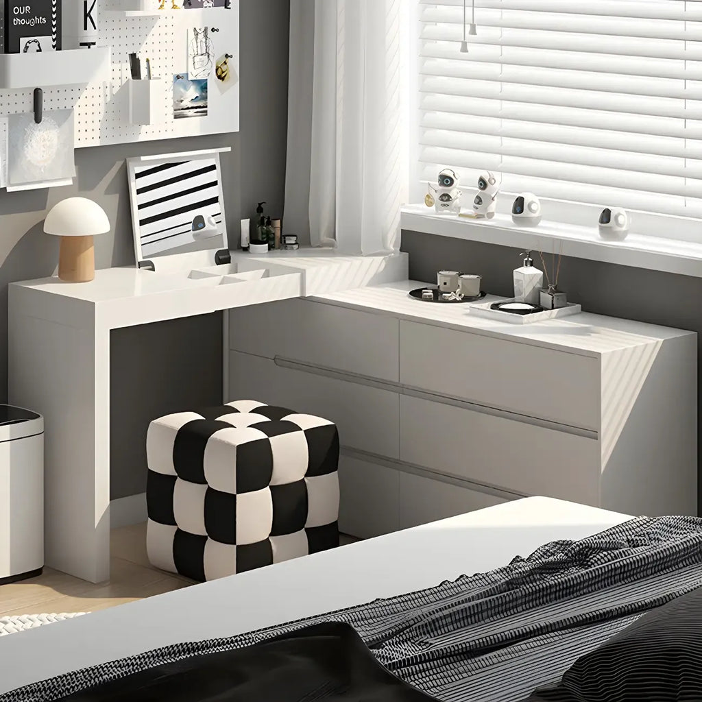 Commode minimaliste en bois blanc avec tiroirs à fermeture douce