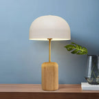 Lampe de chevet minimaliste en fer et bois en forme de dôme