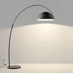 Lampadaire arqué en fer à dôme noir avec interrupteur au pied