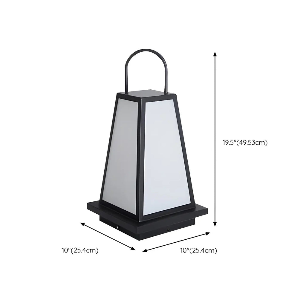 Lampe de poteau conique en métal noir avec poignée