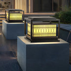 Lampes solaires rectangulaires en métal noir à lumière chaude pour poteaux extérieurs