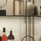 Vitrine haute en verre noir transparent avec éclairage