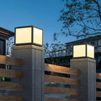 Lampes solaires d'extérieur cubiques en métal noir