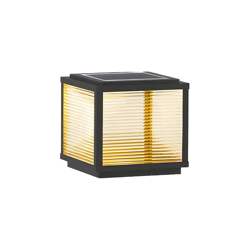 Lampes solaires d'extérieur cubiques en métal noir