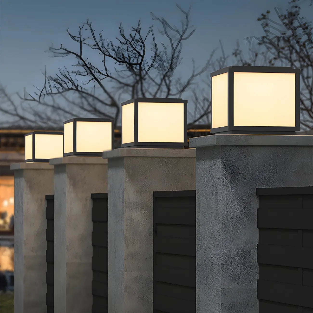 Lampes solaires d'extérieur cubiques en métal noir