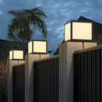Lampes solaires d'extérieur cubiques en métal noir