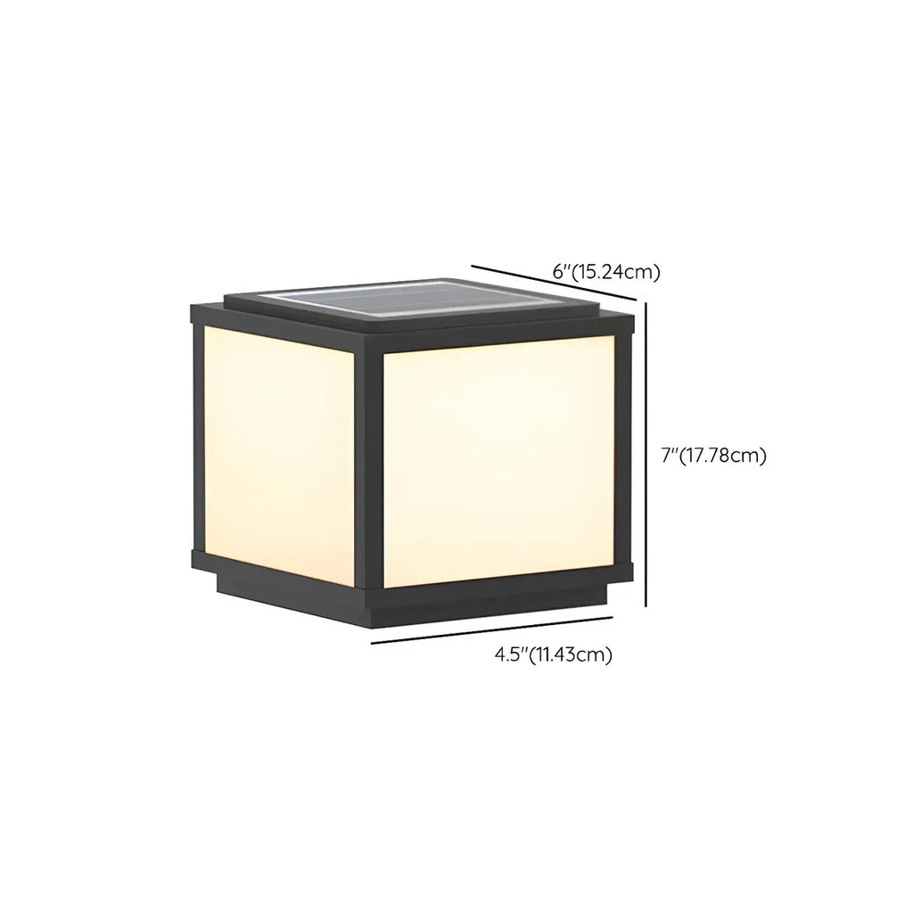 Lampes solaires d'extérieur cubiques en métal noir