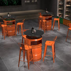 Tables de bar industrielles noires et oranges pour le rangement de fûts en métal