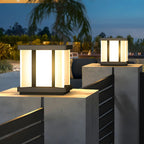 Lampadaires solaires carrés noirs modernes pour l'extérieur