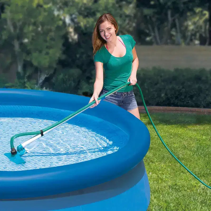 Piscine ronde Intex de 3,05 m avec kit d'entretien, bâche et cartouches filtrantes (lot de 6)