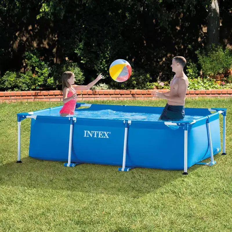 Piscine hors sol Intex 2,6 m x 1,6 m x 66 cm et kit d'entretien et de nettoyage