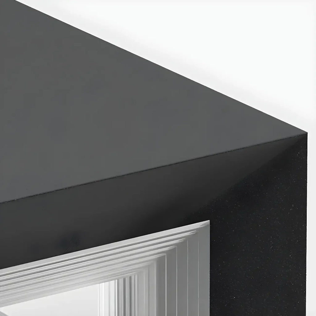 Lampe de poteau LED géométrique moderne en métal noir