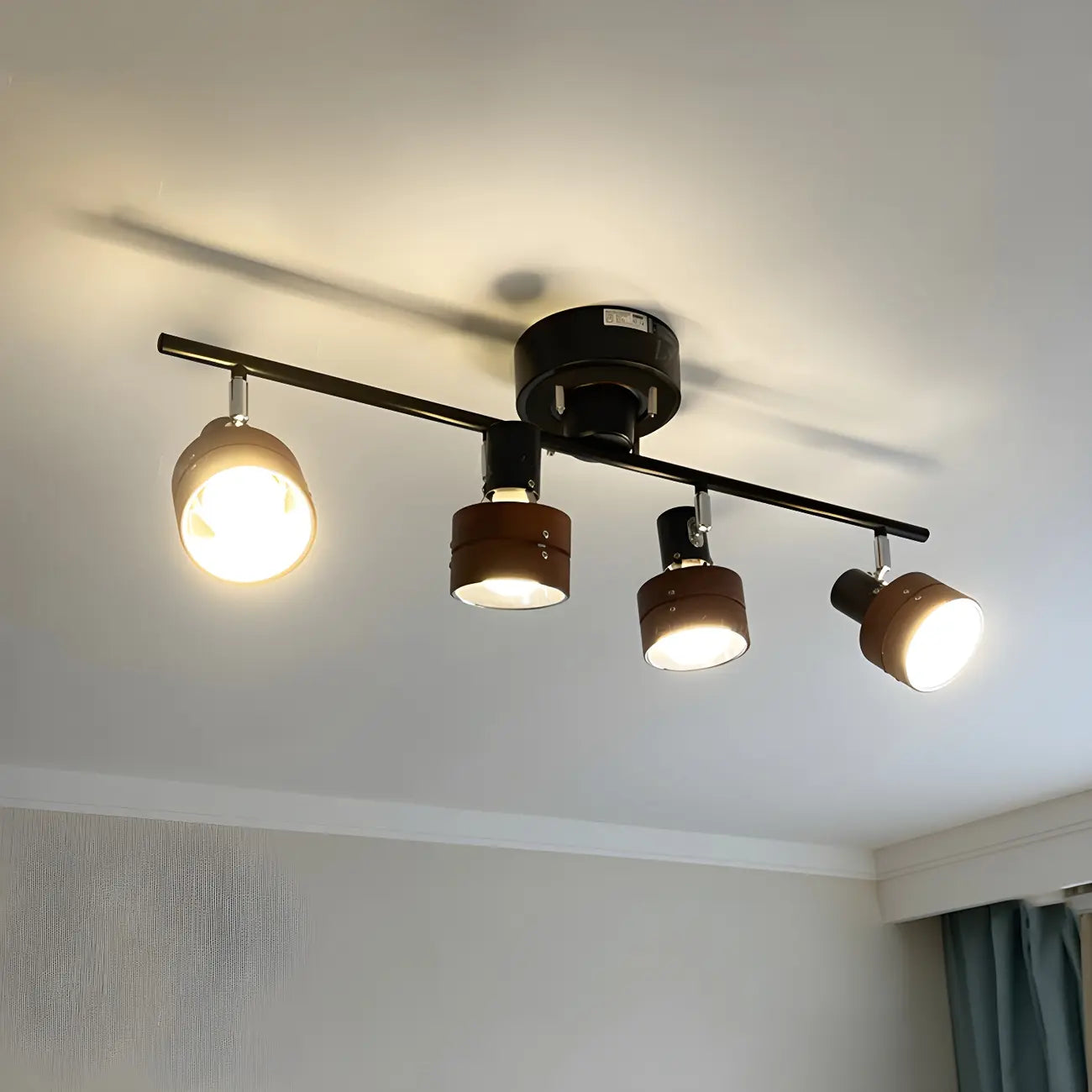 Faretto a binario LED moderno a 4 luci dimmerabile con testa regolabile