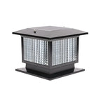 Lampe solaire extérieure carrée en métal noir et verre avec capuchon de poteau pour jardin ou cour
