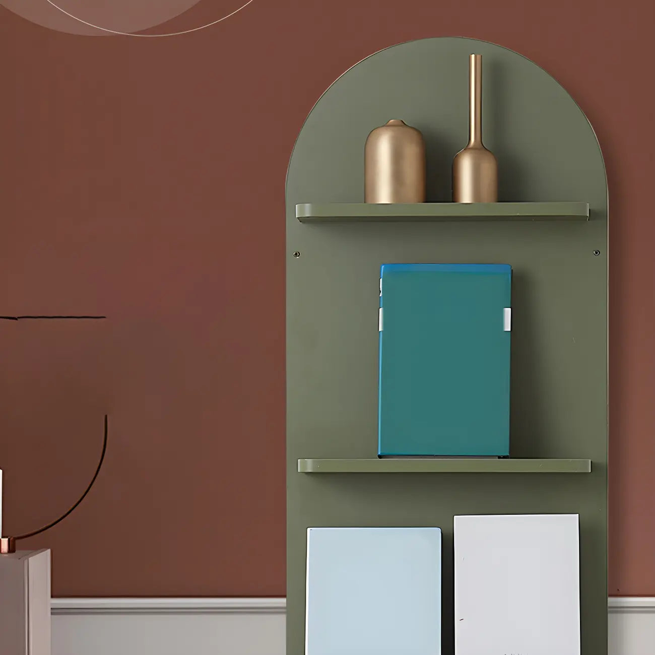 Étagère murale moderne cintrée verticale pour disques vinyles et livres