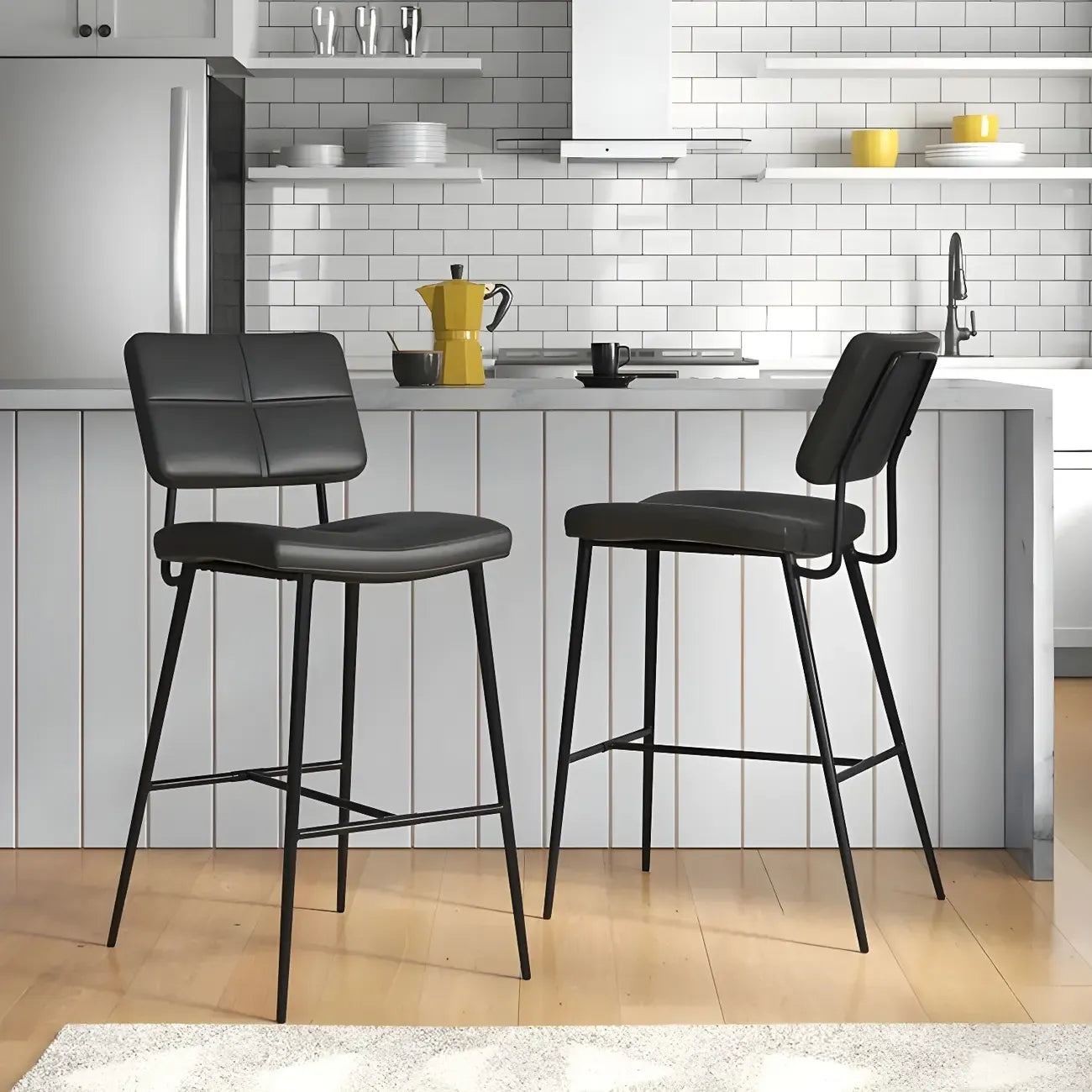 Tabourets de bar/comptoir bas en cuir noir pour cuisine