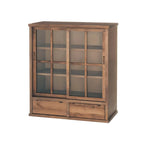 Credenza in legno marrone con ante in vetro e ripiani regolabili