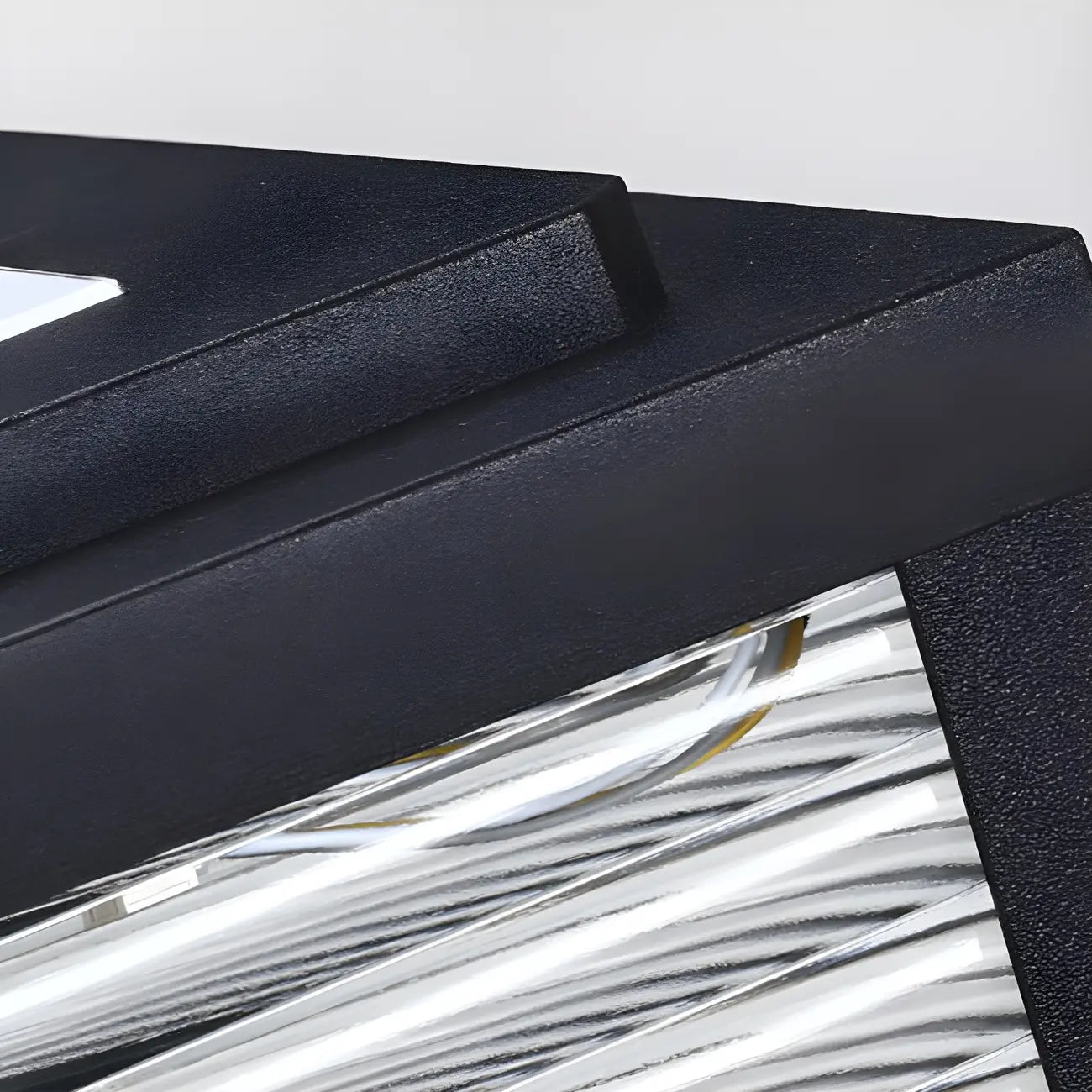 Lampes solaires d'extérieur modernes à bande noire cubique