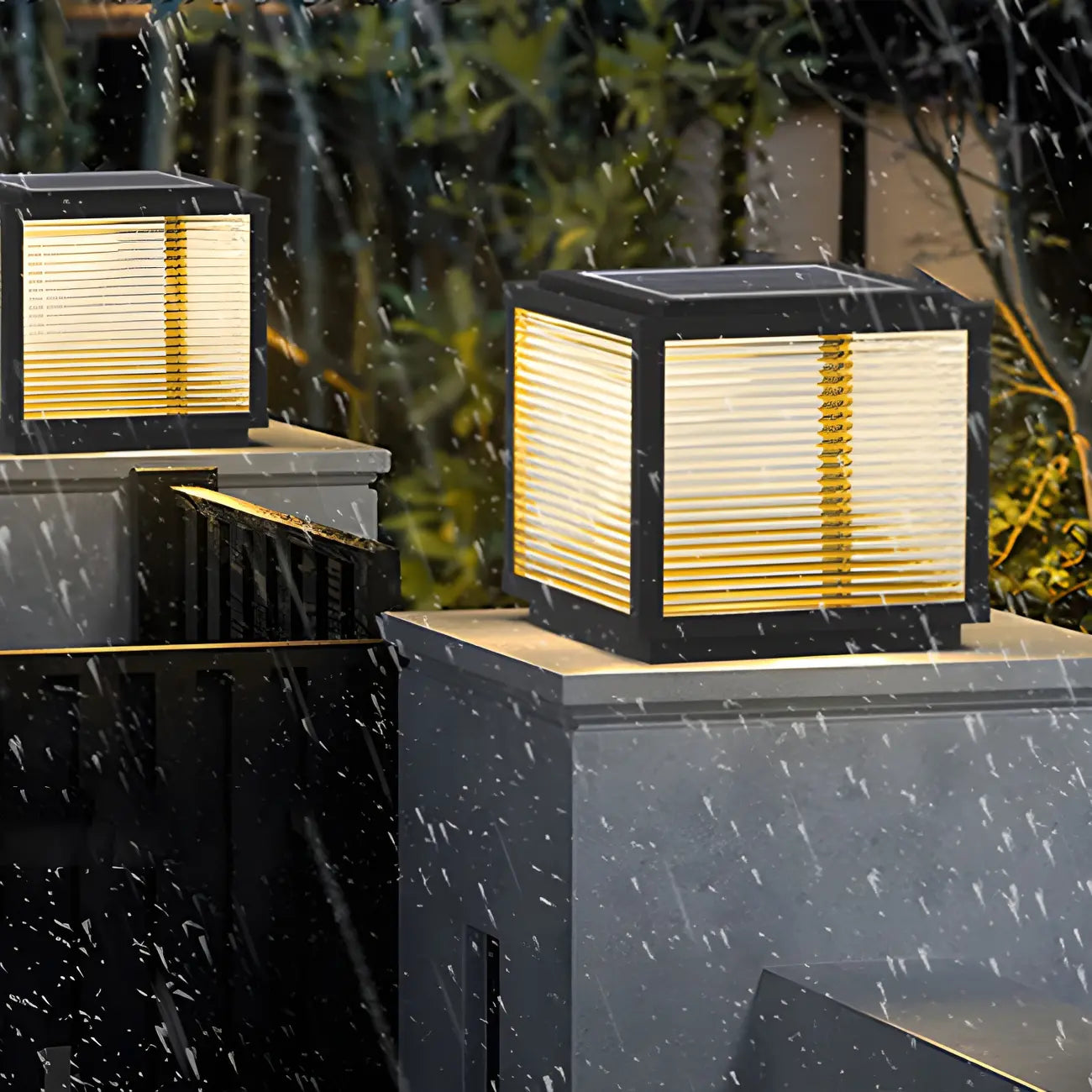 Lampes solaires d'extérieur modernes à bande noire cubique