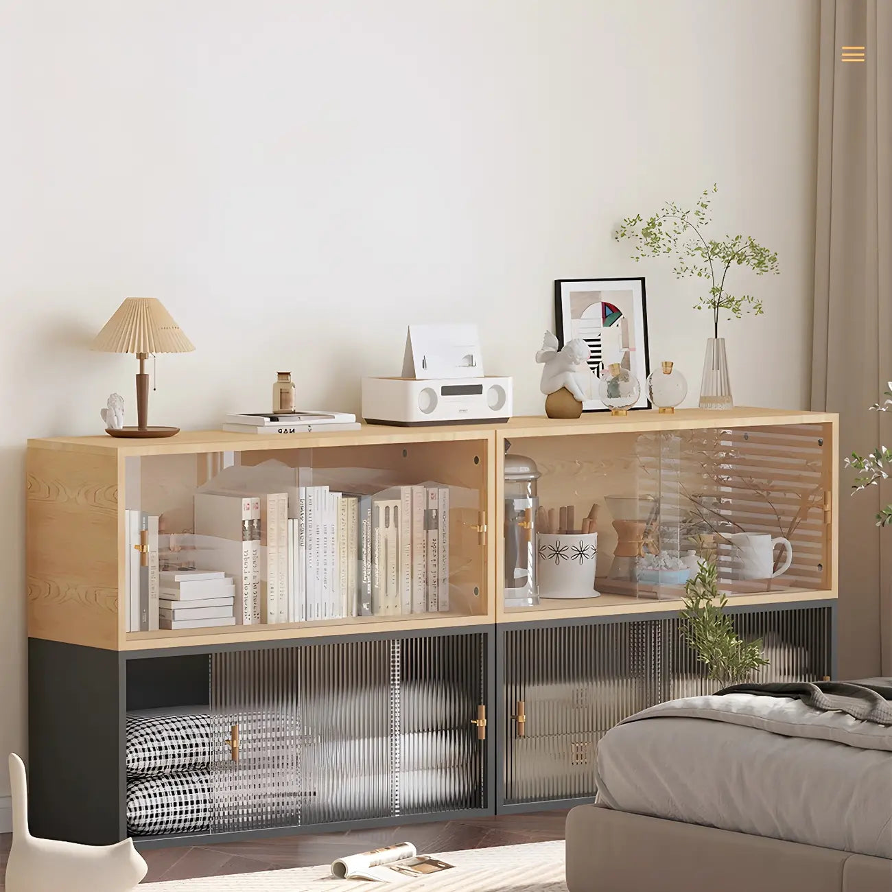 Vitrine rectangulaire en bois et porte vitrée pour salon