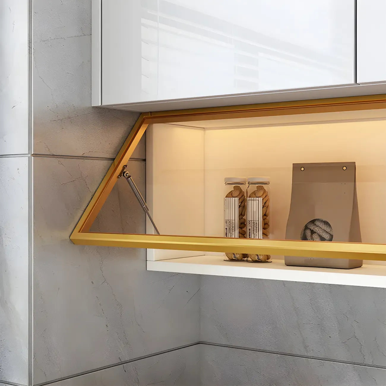 vaisselier mural en bois pour cuisine avec porte vitrée