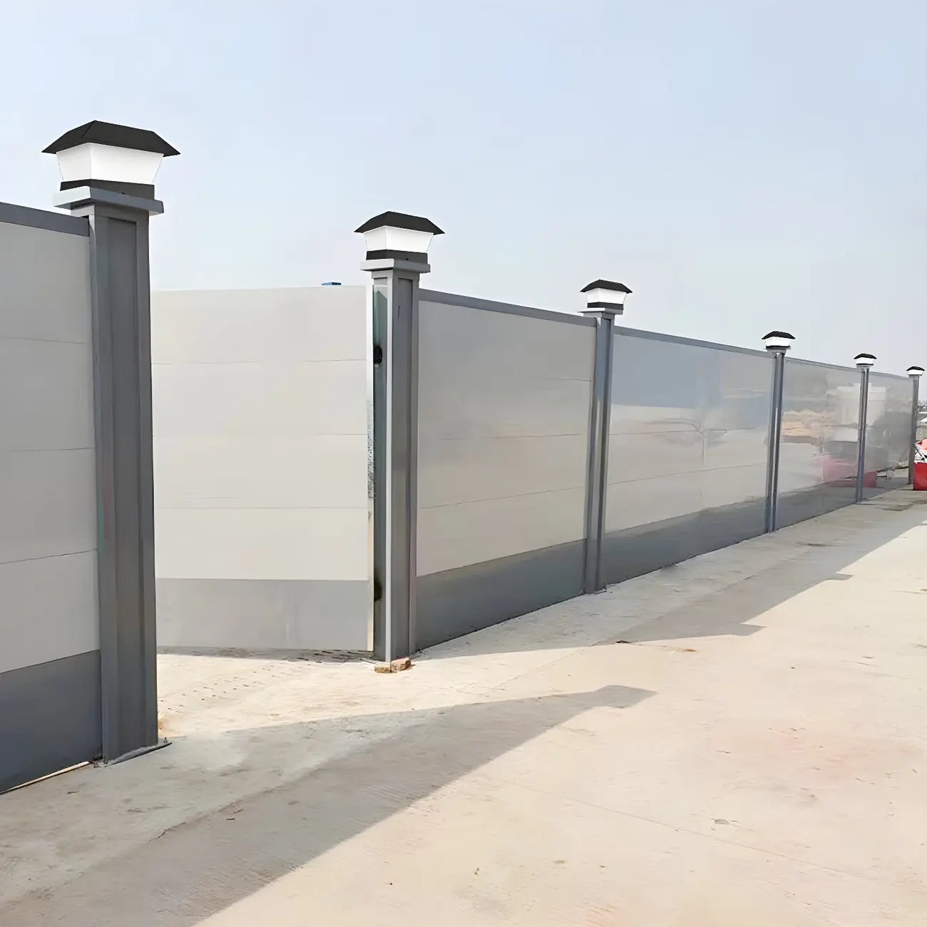 Lampadaires solaires géométriques en métal noir pour l'extérieur